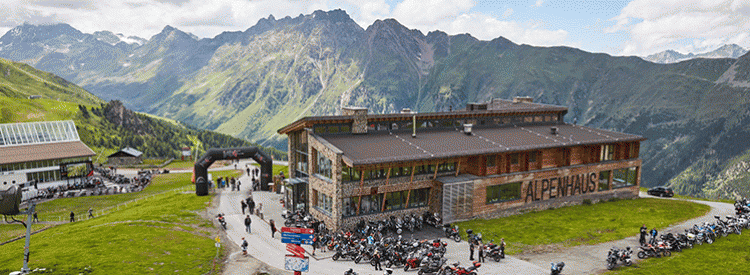 Motorrad-Gipfeltreffen im österreichen Paznaun